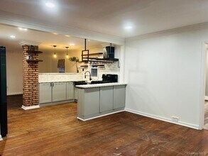 67 Schneider Ave in Highland Falls, NY - Building Photo - Building Photo