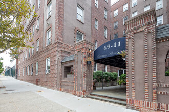 5911 Queens Blvd in Woodside, NY - Building Photo - Building Photo