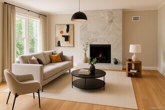 36 Dunes Ln in Port Washington, NY - Building Photo - Building Photo