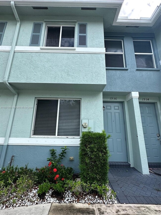 property at 1936 Alamanda Way