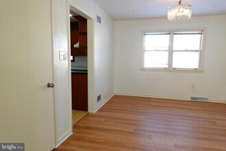 25 Homestead Dr in Lancaster, PA - Building Photo - Building Photo