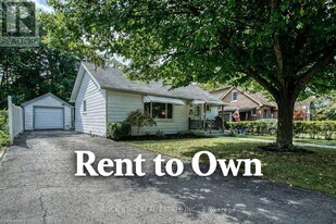 102 Kribs St in Cambridge, ON - Building Photo