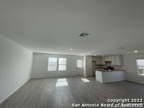 6644 Arid Wy in San Antonio, TX - Building Photo - Building Photo