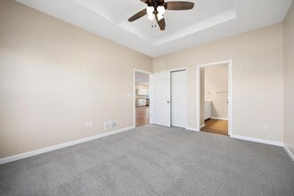 721 Debates St in Washington, IL - Building Photo - Building Photo