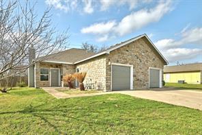 7006 Millrace Dr in Austin, TX - Building Photo