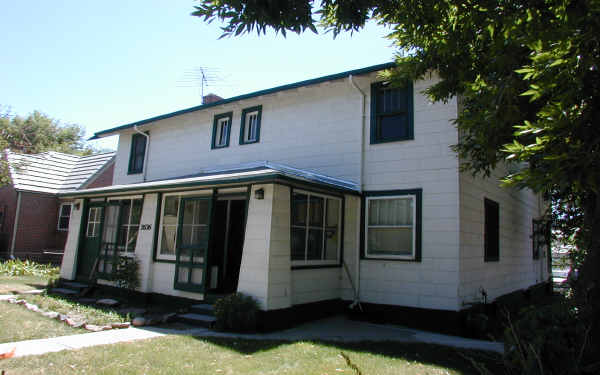 2616 W Alamo Ave in Littleton, CO - Building Photo