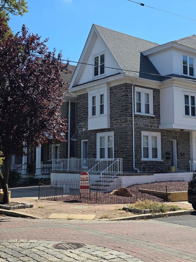 420 W 22nd St in Wilmington, DE - Building Photo - Building Photo