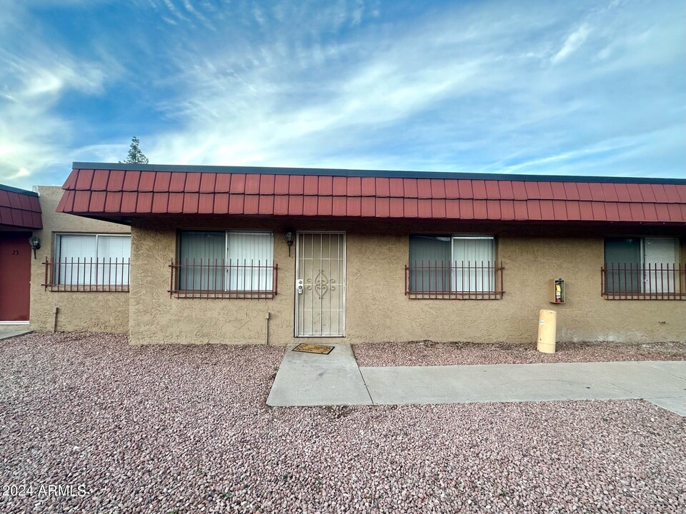 5323 N 19th Ave in Phoenix, AZ - Building Photo