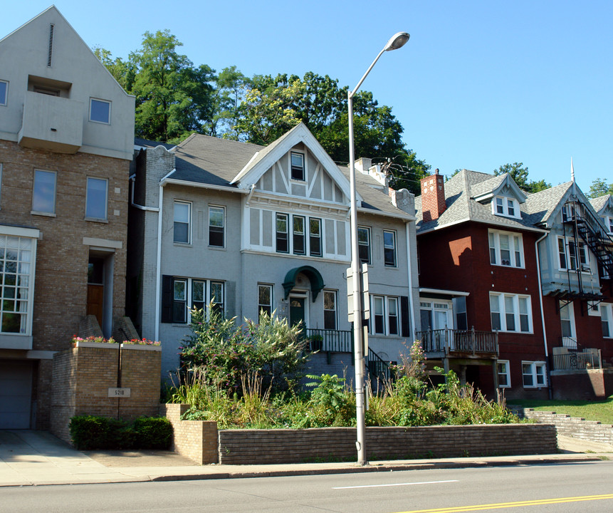 5216 5th Ave in Pittsburgh, PA - Building Photo