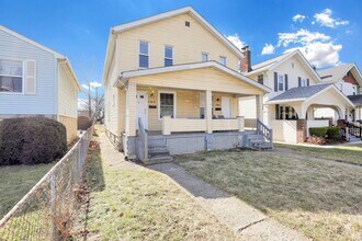 791-793-793 E Starr Ave in Columbus, OH - Building Photo - Building Photo