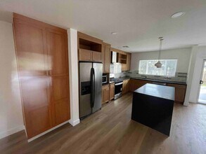 13408 Debby St in Los Angeles, CA - Building Photo - Building Photo