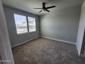 7460 N Zanjero Blvd, Unit A1 in Glendale, AZ - Building Photo - Building Photo