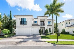 2600 NW 69th St in Boca Raton, FL - Building Photo