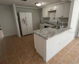 5510 Berlin Dr in Port Richey, FL - Building Photo - Building Photo