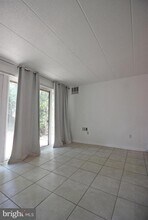 11607 Windbluff Ct in Reston, VA - Building Photo - Building Photo