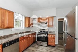 1150 Waterworks Rd in Newport, KY - Building Photo - Building Photo