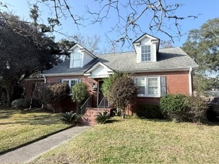 property at 18 Moore Dr