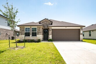 607 Hidden Brk Dr in Baytown, TX - Building Photo - Building Photo
