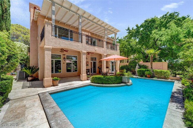 property at 9005 Opus Dr