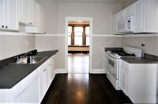 3801 N Central Park Ave, Unit 06 in Chicago, IL - Building Photo