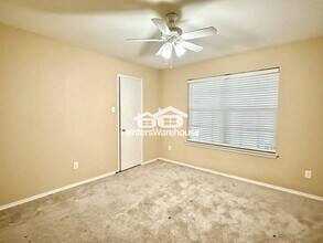 148 Spelt Ln in Dallas, TX - Building Photo - Building Photo