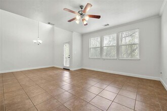 1900 Jentsch Ct in Austin, TX - Building Photo - Building Photo