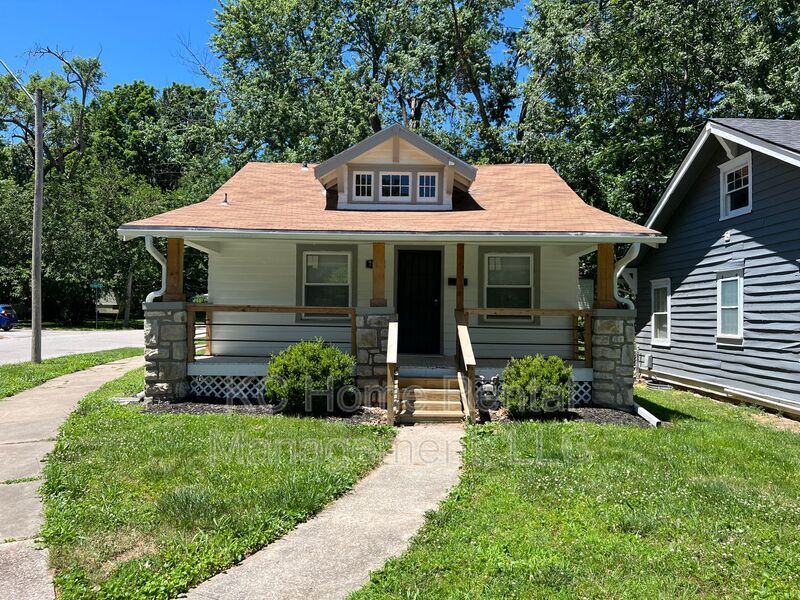 7542 Harrison St in Kansas City, MO - Building Photo