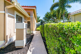 900 Windermere Way in Palm Beach Gardens, FL - Foto de edificio - Building Photo