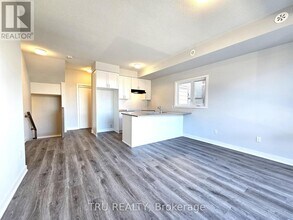 630 Mishi Private in Ottawa, ON - Building Photo - Building Photo