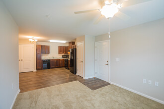 Keswick Apartments in Spotsylvania, VA - Building Photo - Interior Photo