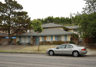 12102 Laguna St in Garden Grove, CA - Building Photo - Building Photo