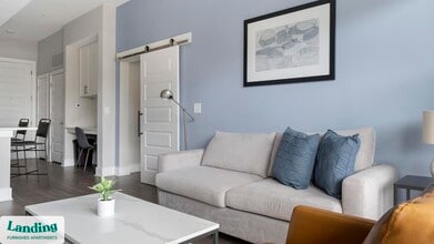 2550 Blackmon Dr in Decatur, GA - Foto de edificio - Building Photo