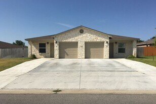 108 Lowes Blvd in Killeen, TX - Building Photo