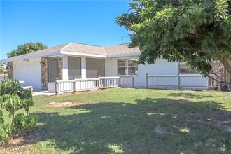 18645 Miami Blvd in Ft. Myers, FL - Building Photo - Building Photo