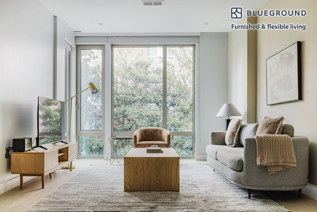 property at 1224 M St NW