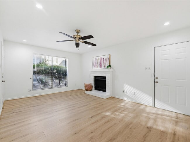 property at 2120 Wilcrest Dr