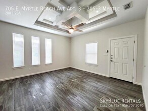 705 E Myrtle Beach Ave in McAllen, TX - Building Photo - Building Photo