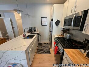 226 Princeton St in Boston, MA - Building Photo - Building Photo