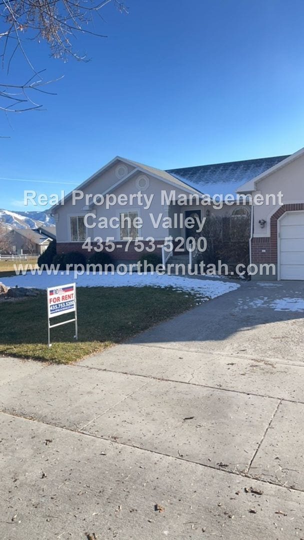 property at 98 W 400 S