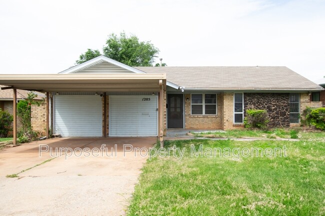 property at 1205 E Madison St
