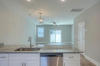 321 Starfish Ln in Sneads Ferry, NC - Building Photo - Building Photo
