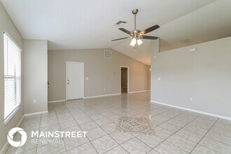 709 Dromedary Dr in Kissimmee, FL - Building Photo - Building Photo