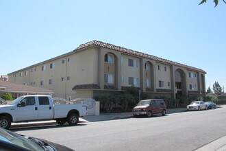 Coronado in Hawthorne, CA - Foto de edificio - Building Photo