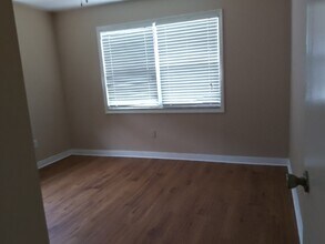 521 S Crest Ave in Clearwater, FL - Building Photo - Building Photo