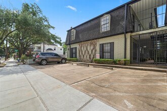 3402 Garrott St in Houston, TX - Building Photo - Building Photo