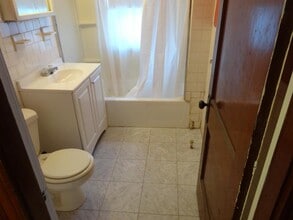 92 Hobart St in Boston, MA - Building Photo - Building Photo