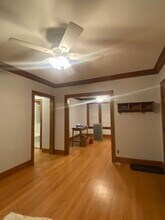 3703 W Eddy St in Chicago, IL - Building Photo - Building Photo