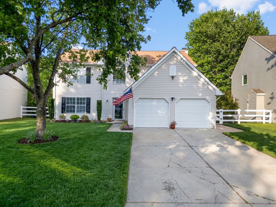 2624 Pulaski Loop in Virginia Beach, VA - Building Photo