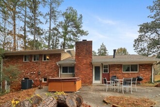 2650 Colonial Dr in College Park, GA - Building Photo - Building Photo