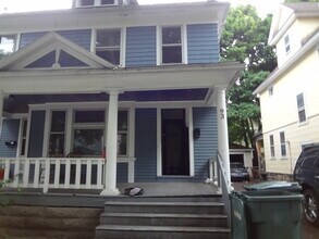 93 Holbrooke St in Rochester, NY - Building Photo - Building Photo